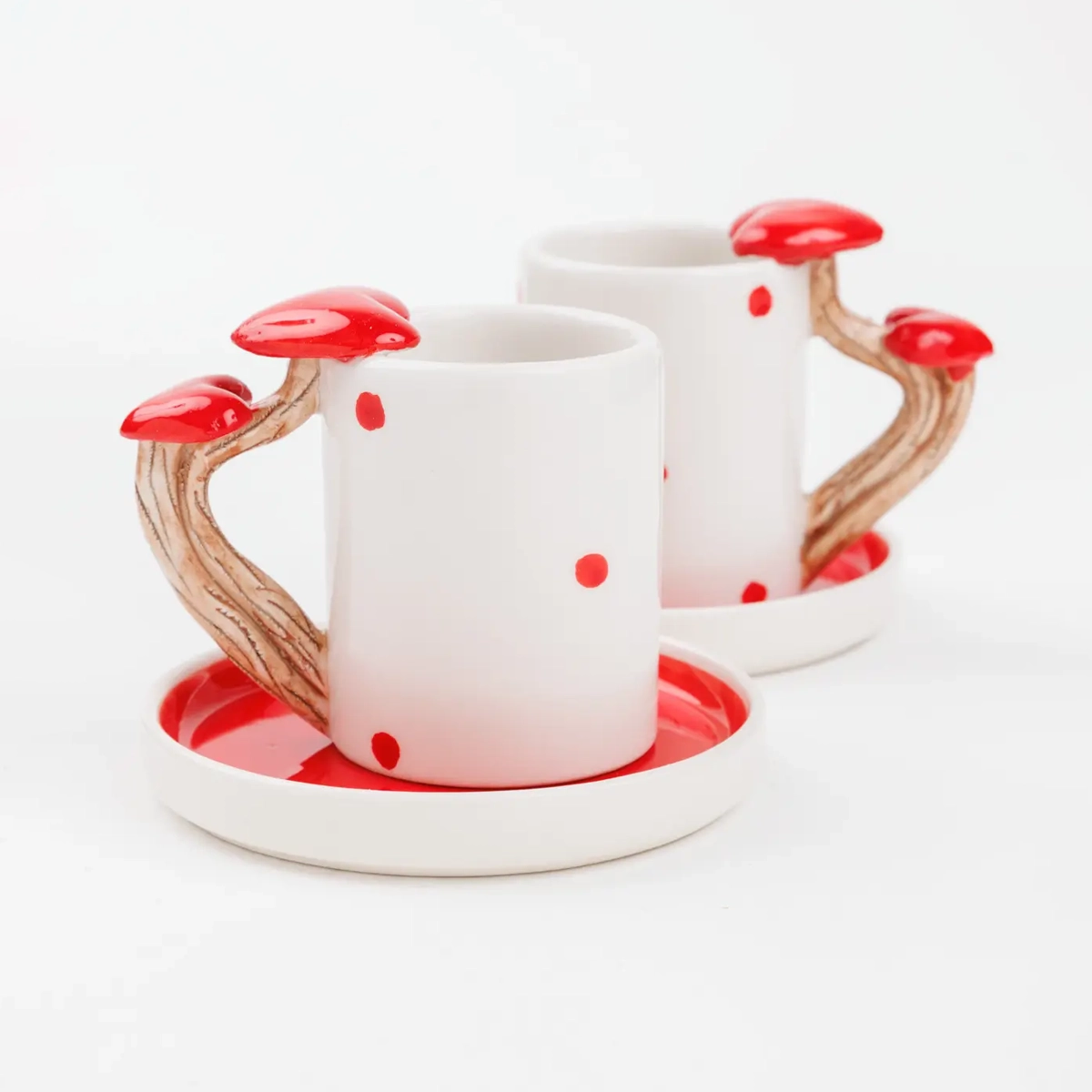 Kalp Fincan Takımı